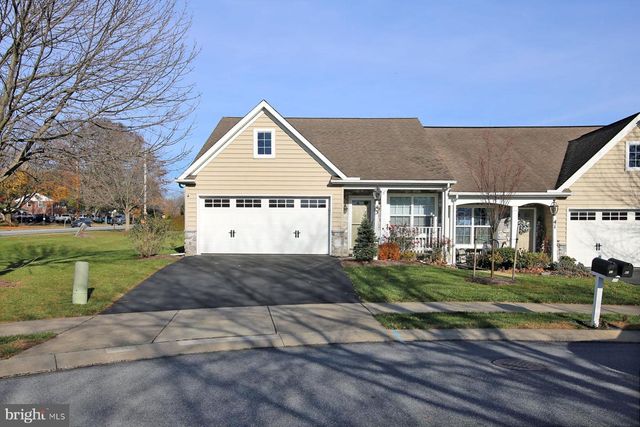 43 FARM LN, Lancaster, PA 17603