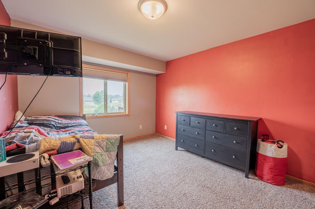 Image 15 of property listing at 4552 117th Street, Chippewa Falls, WI 54729