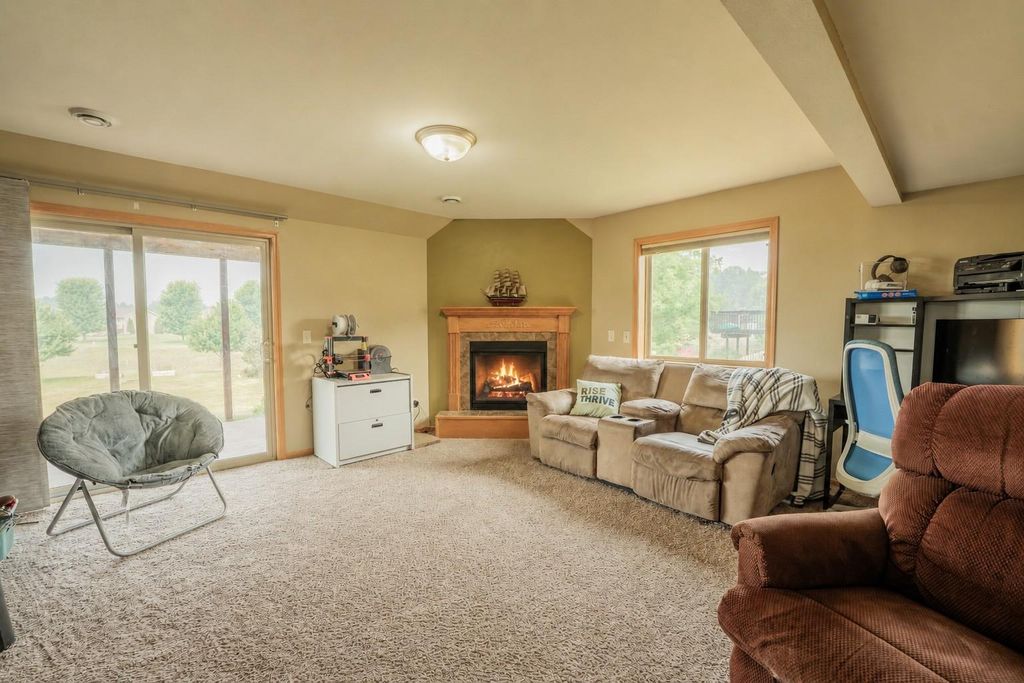 Image 31 of property listing at 4552 117th Street, Chippewa Falls, WI 54729