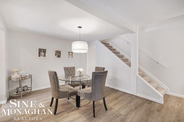 2029 Shorepointe Lane, Grosse Pointe, MI 48236