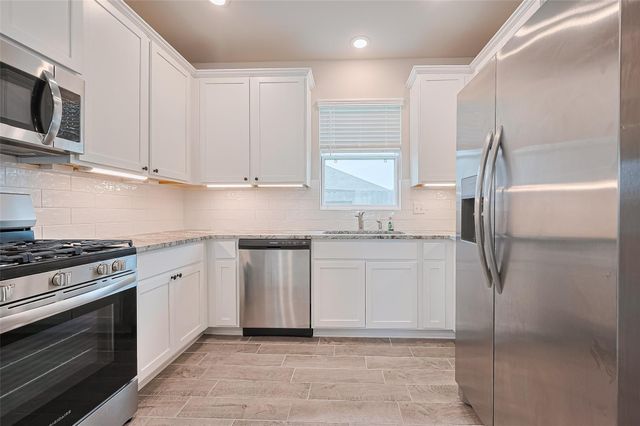 5122 Sedona Creek Dr, Katy, TX 77493