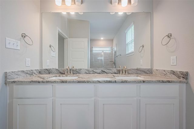 5122 Sedona Creek Dr, Katy, TX 77493