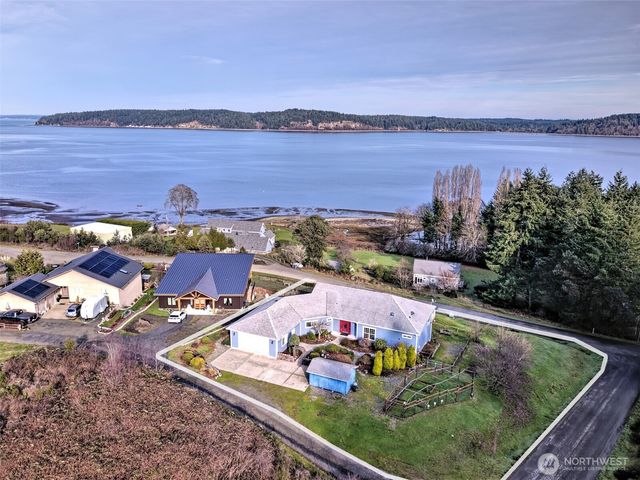 20 E Case View Place, Shelton, WA 98584