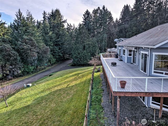 20 E Case View Place, Shelton, WA 98584