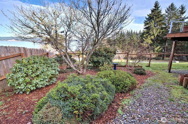 20 E Case View Place, Shelton, WA 98584