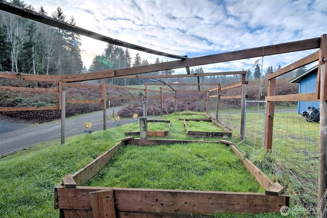 20 E Case View Place, Shelton, WA 98584