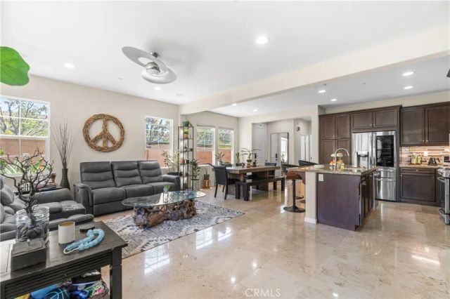 783 Gatun 114, San Pedro, CA 90731