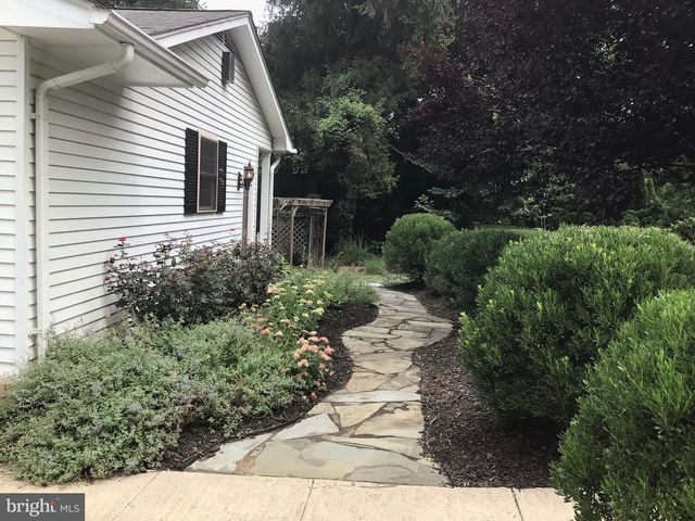 5806 N CHARLES ST, Baltimore, MD 21210