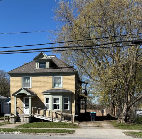 9 Feeder Street, Hudson Falls, NY 12839