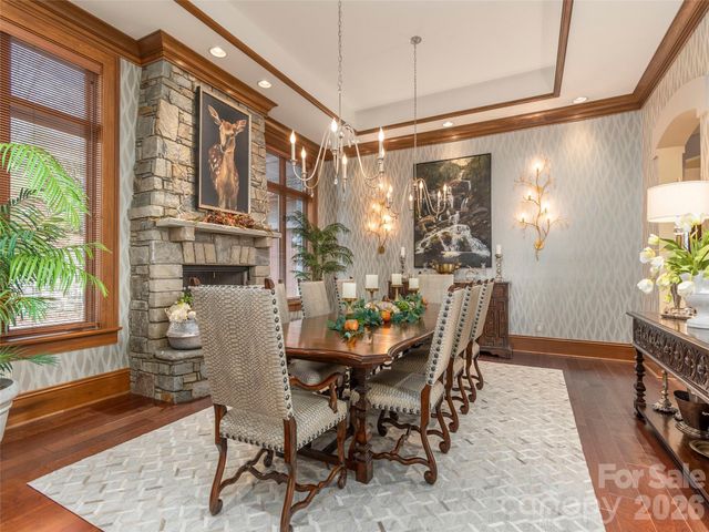 633 Altamont View, Asheville, NC 28804