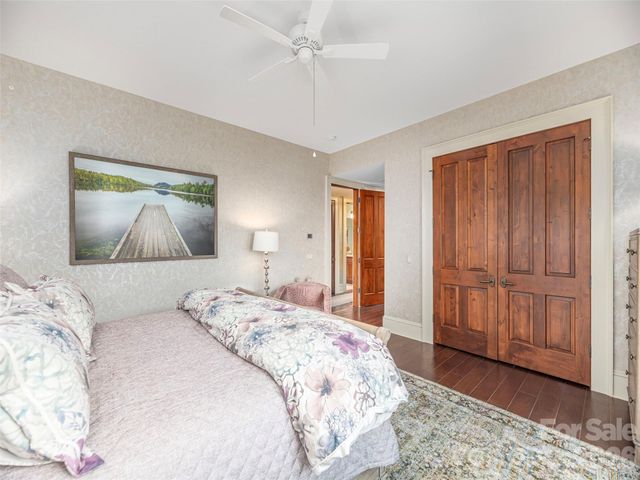 633 Altamont View, Asheville, NC 28804