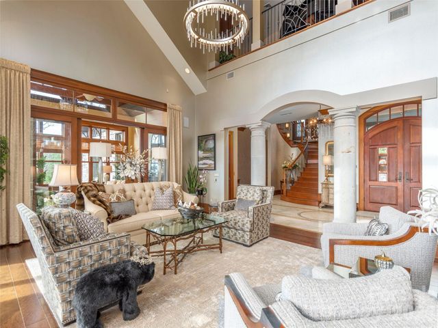 633 Altamont View, Asheville, NC 28804
