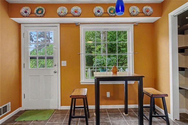 313 West Lane, Woodstock, GA 30188