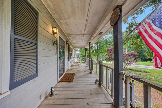 313 West Lane, Woodstock, GA 30188