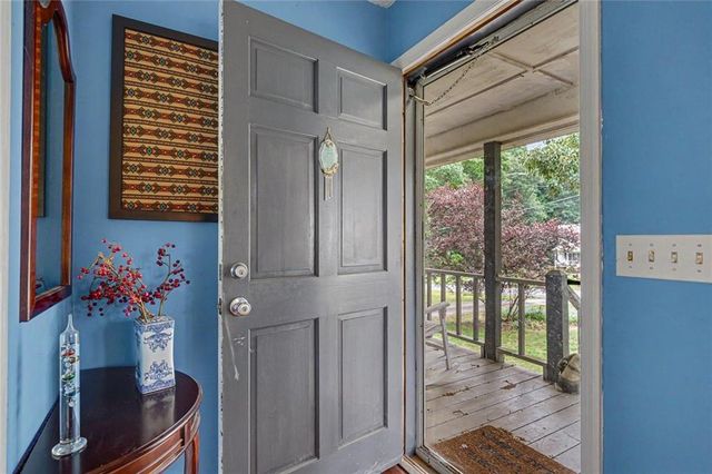 313 West Lane, Woodstock, GA 30188