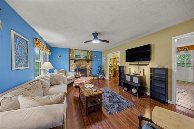 313 West Lane, Woodstock, GA 30188