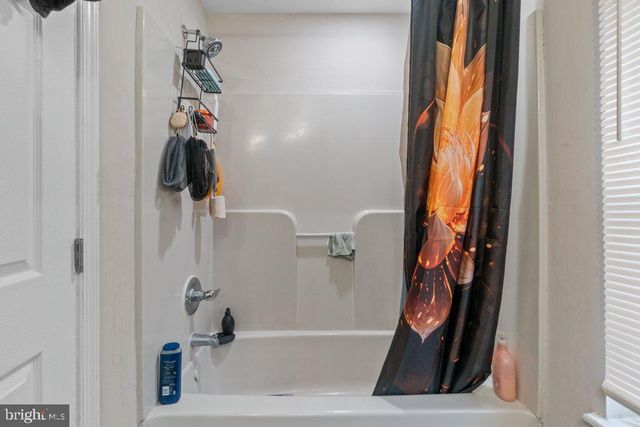 701 BAKER ST, Baltimore, MD 21217