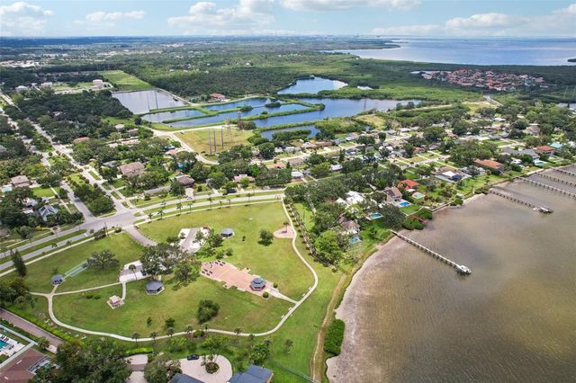 311 SHORE DRIVE E, Oldsmar, FL 34677