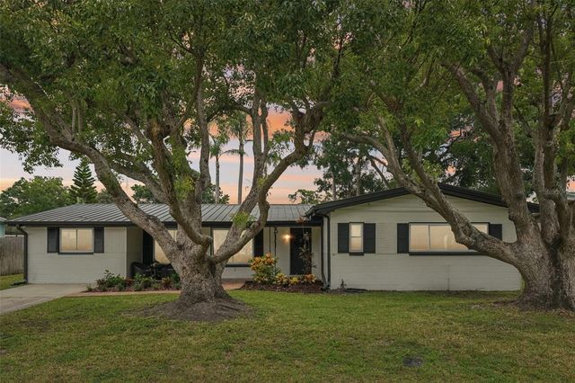 311 SHORE DRIVE E, Oldsmar, FL 34677