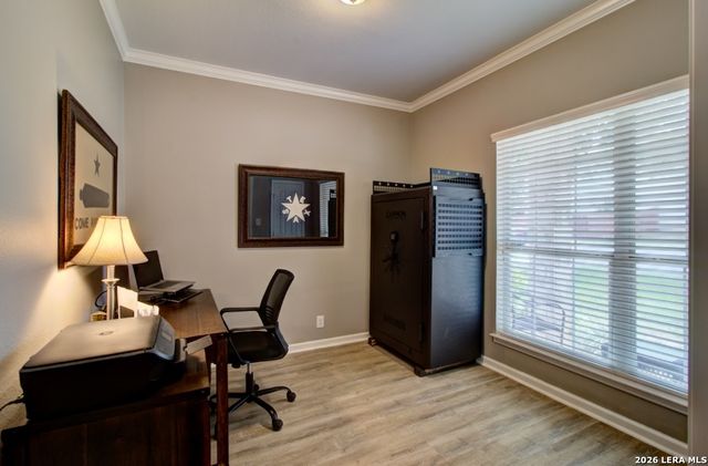 2103 Shoreham, San Antonio, TX 78260