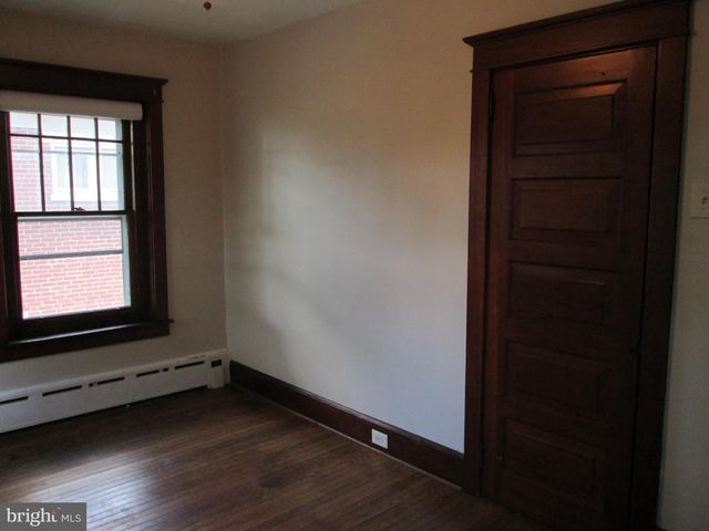 422 E 4TH ST, Boyertown, PA 19512