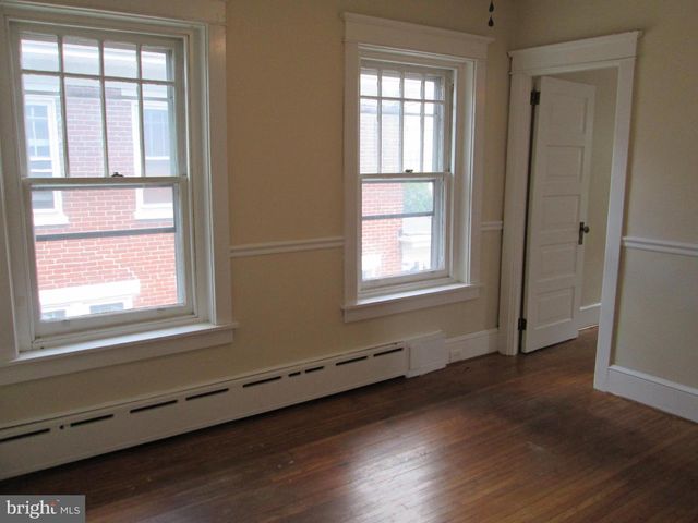 422 E 4TH ST, Boyertown, PA 19512