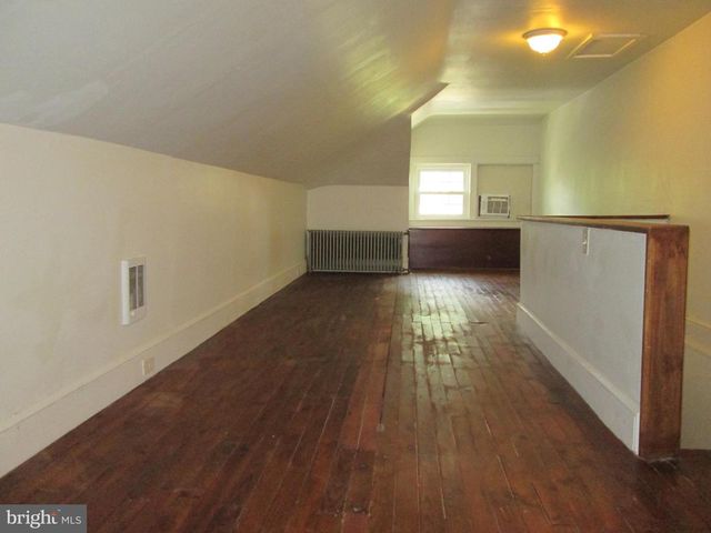 422 E 4TH ST, Boyertown, PA 19512