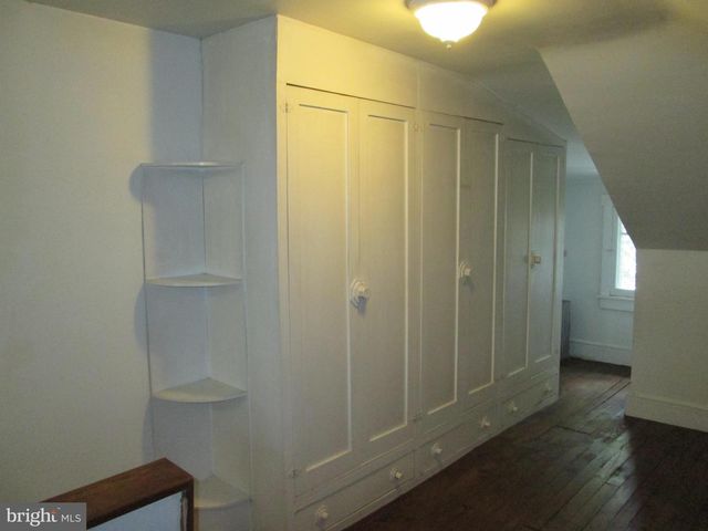 422 E 4TH ST, Boyertown, PA 19512