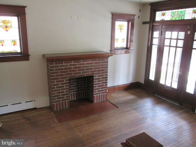 422 E 4TH ST, Boyertown, PA 19512