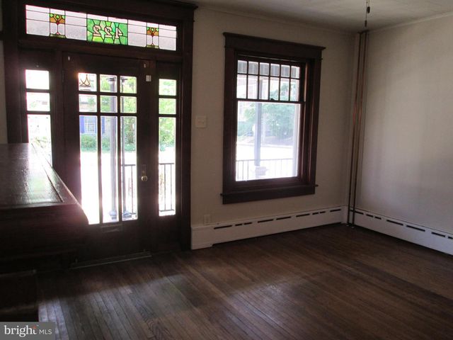 422 E 4TH ST, Boyertown, PA 19512