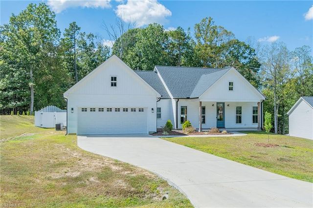 237 Kanah Drive, Winston-salem, NC 27107