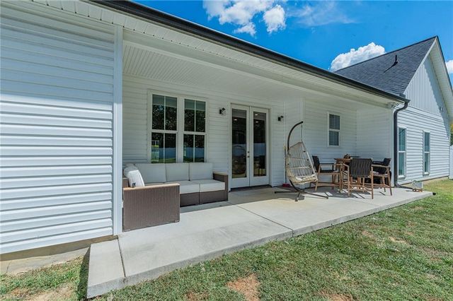 237 Kanah Drive, Winston-salem, NC 27107
