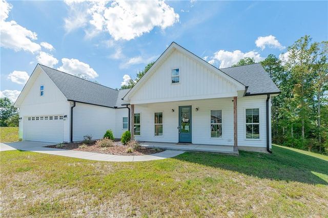 237 Kanah Drive, Winston-salem, NC 27107