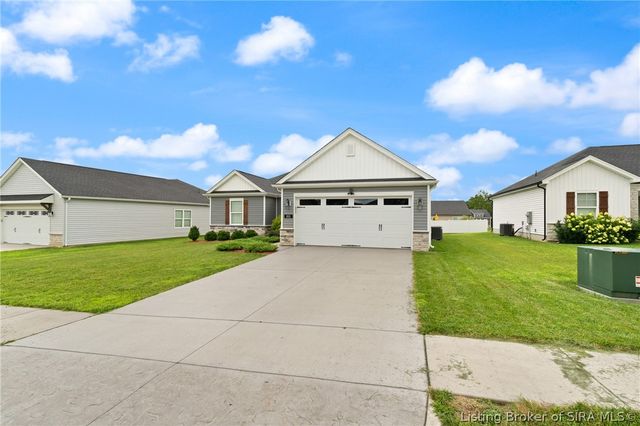 1011 Dunbarton Way, Georgetown, IN 47122
