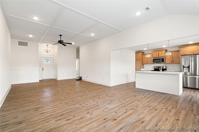 1011 Dunbarton Way, Georgetown, IN 47122