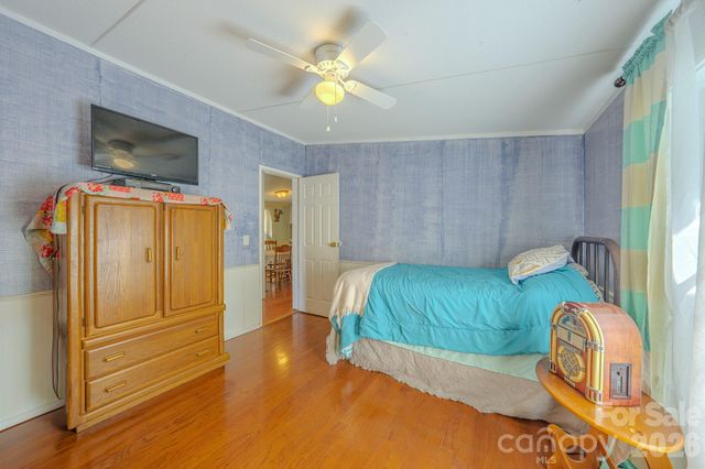 97 Misty Ridge Lane, Leicester, NC 28748