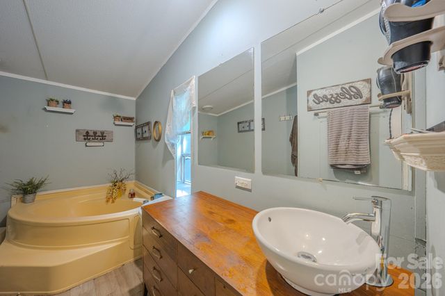 97 Misty Ridge Lane, Leicester, NC 28748