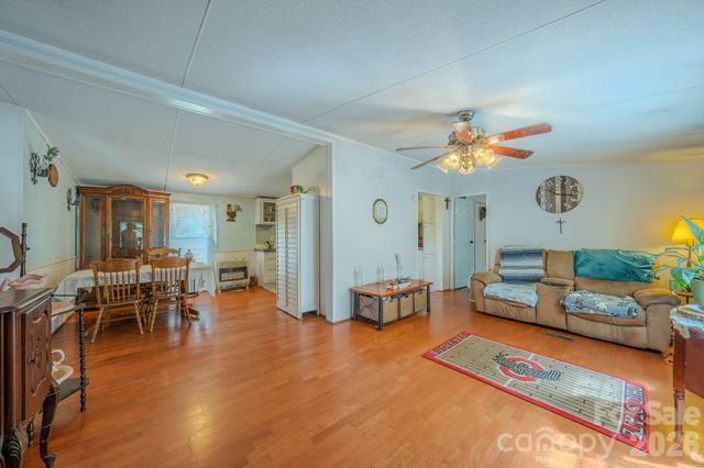 97 Misty Ridge Lane, Leicester, NC 28748