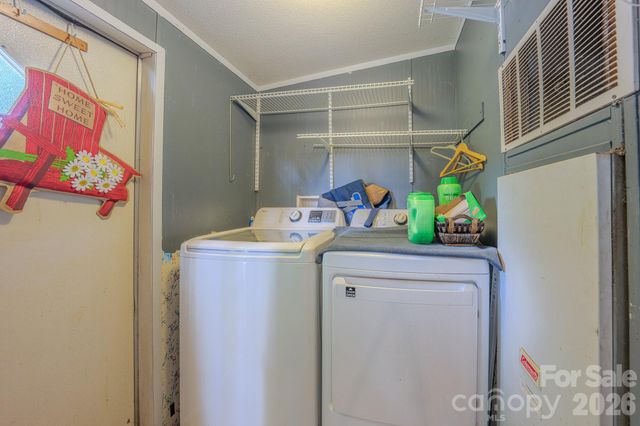 97 Misty Ridge Lane, Leicester, NC 28748
