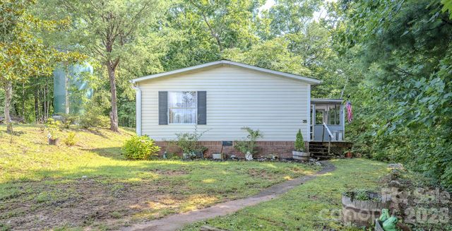 97 Misty Ridge Lane, Leicester, NC 28748