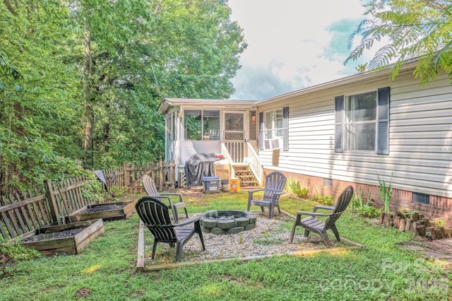 97 Misty Ridge Lane, Leicester, NC 28748