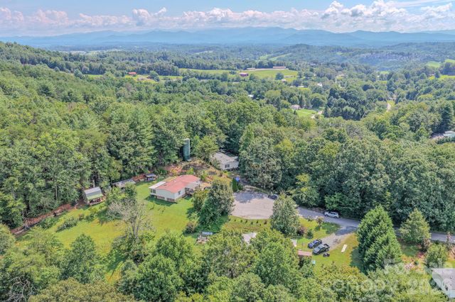 97 Misty Ridge Lane, Leicester, NC 28748