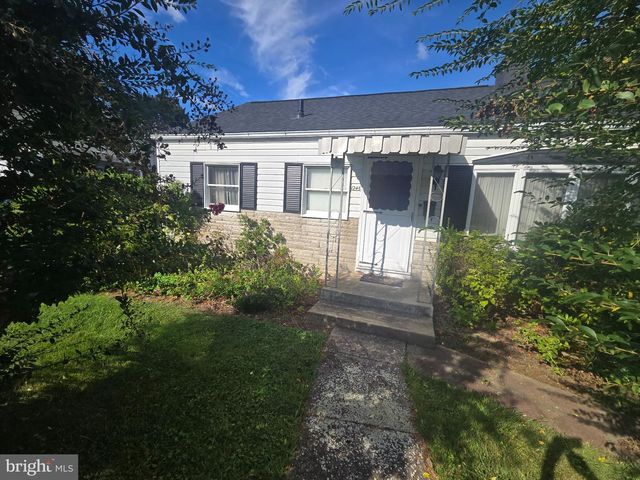 1245 CRESCENT RD, Hagerstown, MD 21742