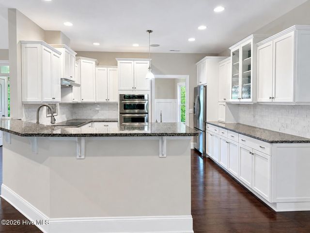 39 Excalibur Point, Hampstead, NC 28443