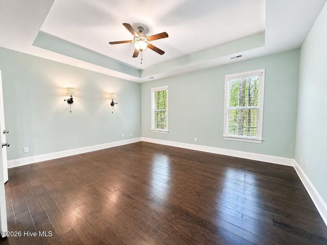 39 Excalibur Point, Hampstead, NC 28443
