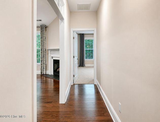 39 Excalibur Point, Hampstead, NC 28443