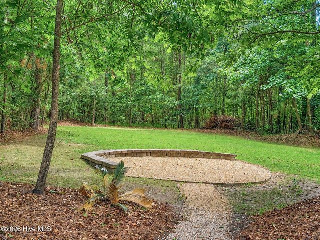 39 Excalibur Point, Hampstead, NC 28443
