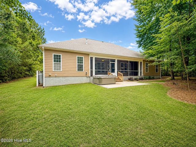 39 Excalibur Point, Hampstead, NC 28443