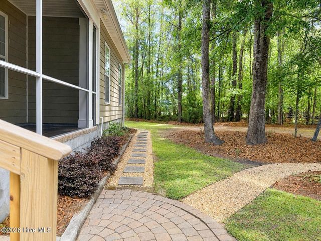 39 Excalibur Point, Hampstead, NC 28443