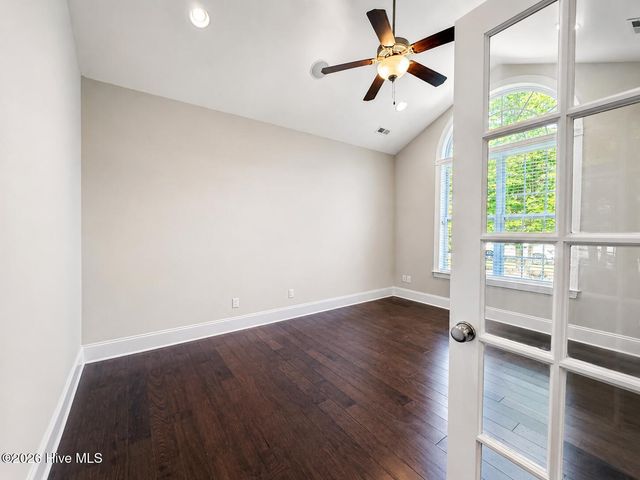 39 Excalibur Point, Hampstead, NC 28443